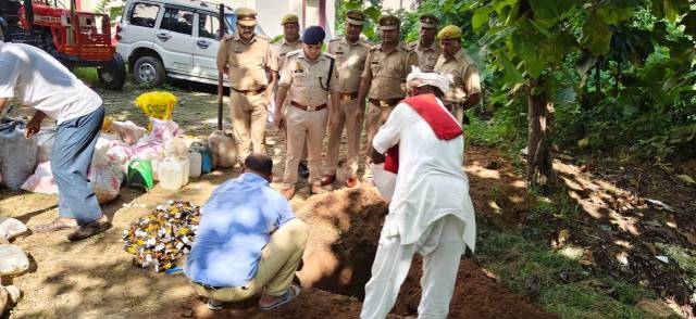 110 आबकारी मुकदमों से संबंधित 811 लीटर अवैध कच्ची शराब